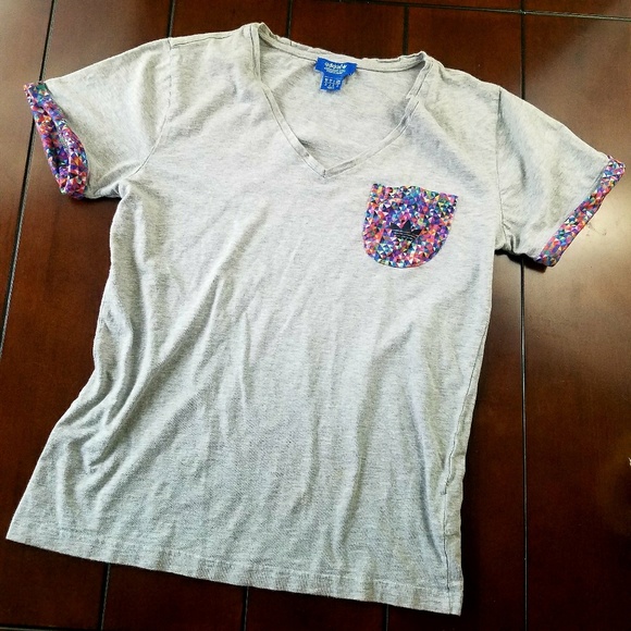 adidas Tops - ADIDAS Shortsleeve Pocket Shirt